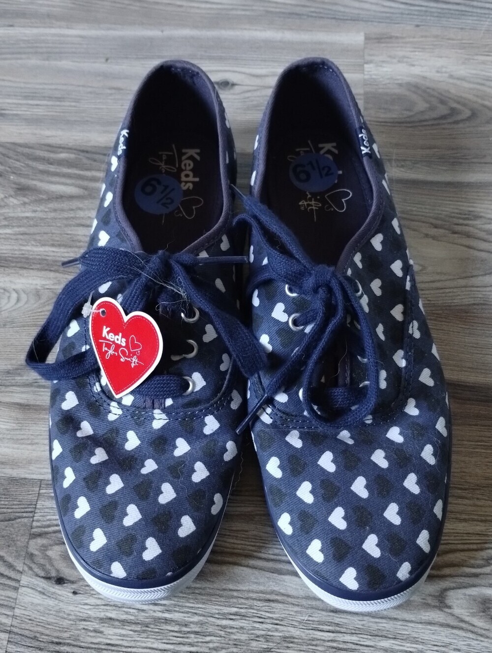 Keds X Taylor Swift Champion Navy Hearts Sneaker Women's Size 6.5